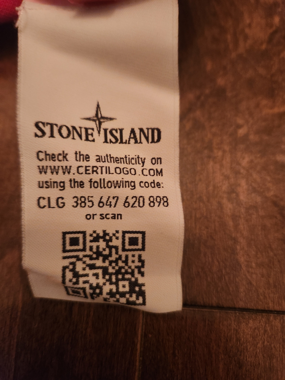Stone Island Coral Red Short-Sleeve Polo - Picture 4 of 4